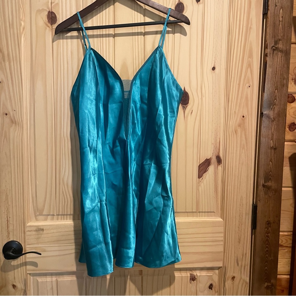 Victoria's Secret Vintage Teal‎ Satin Slip Nightie Size Large